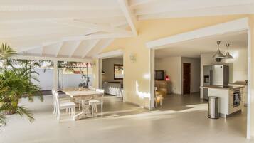 Deluxe Apartment, 2 Queen Beds, Accessible, Terrace | Terrace/patio