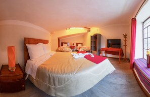 Cortinas blackout, wifi gratis y ropa de cama 