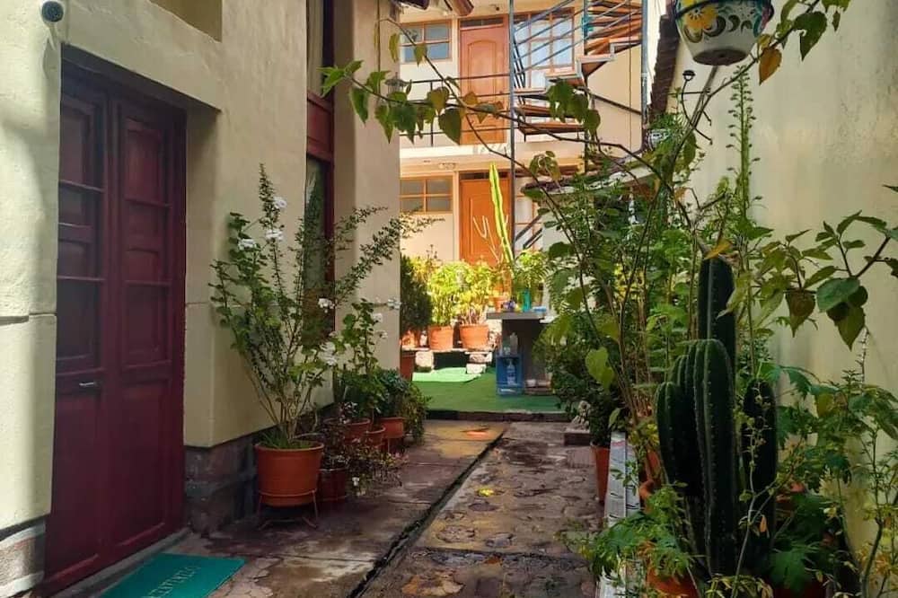 Askha Cusco Inn