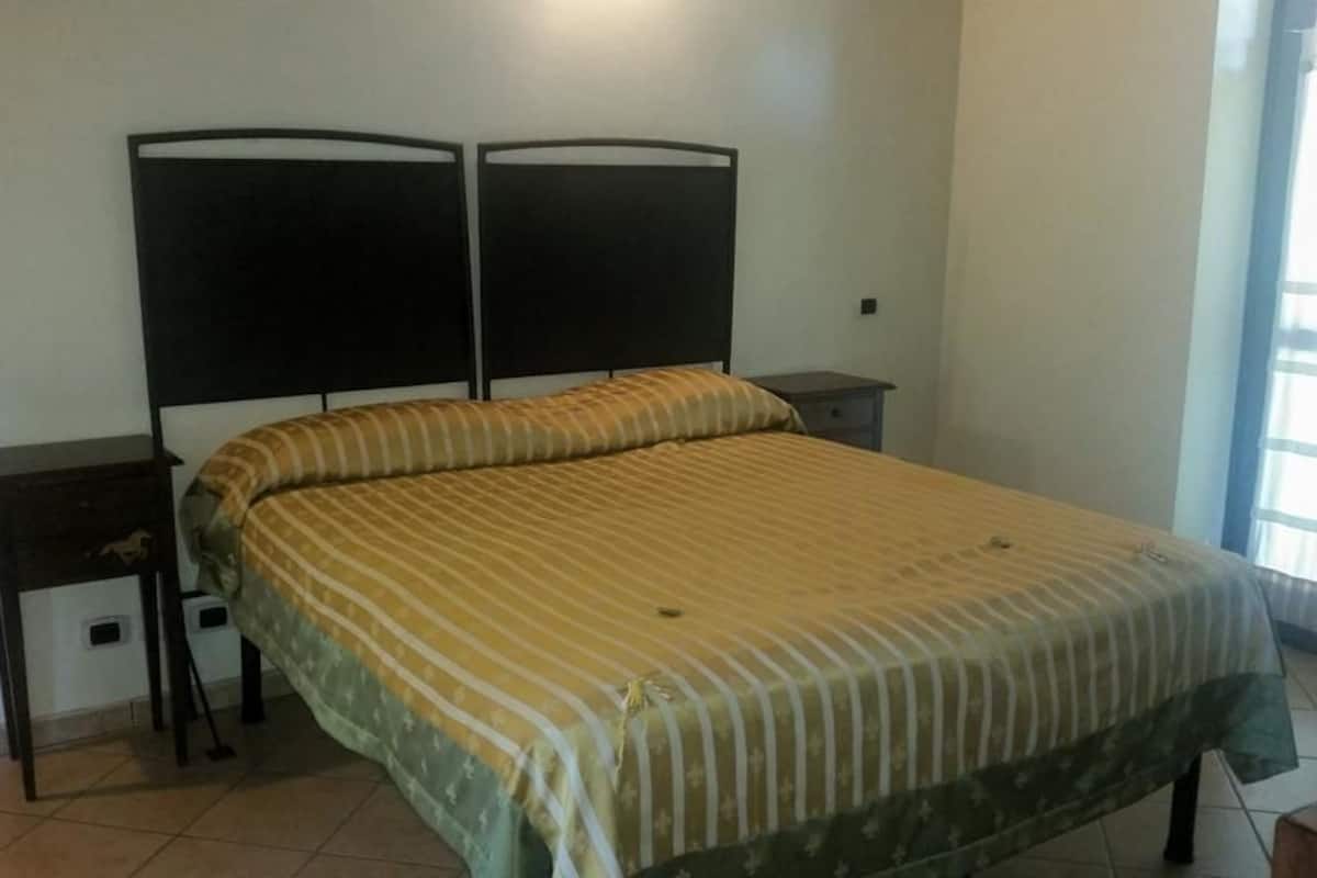 Cunas gratuitas y ropa de cama