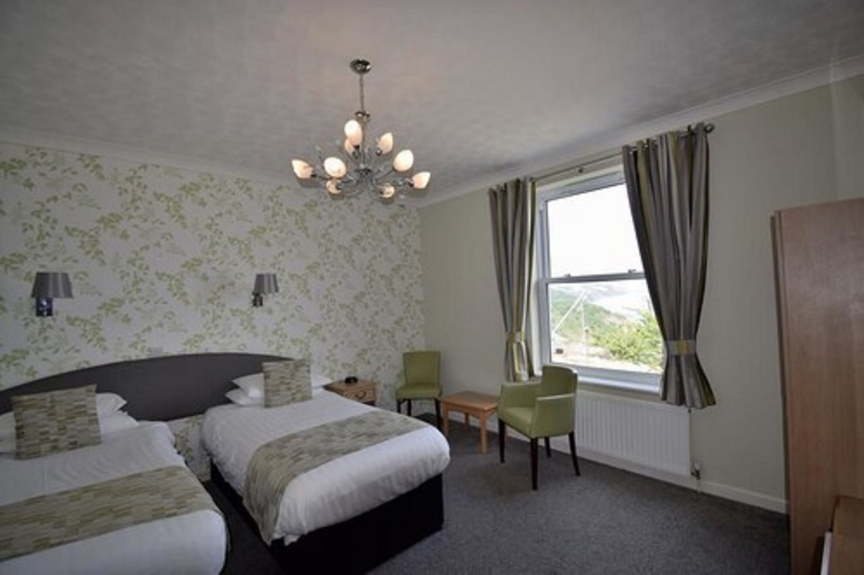 twin room, sea view | individually decorated, individually furnished, desk, iron/ironing board