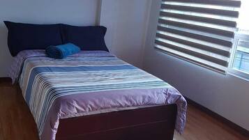 1 bedroom, minibar, desk, cots/infant beds