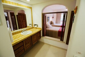 Villa, 3 Bedrooms, Terrace, Beach View | Bathroom sink