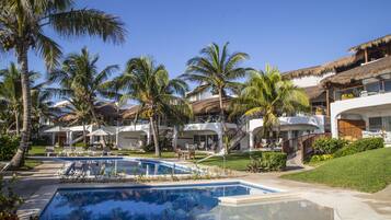 Alberca al aire libre