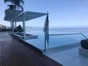 Outdoor pool - Avalon by SkyRun (Puerto Vallarta)