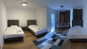 Suite – deluxe, eget bad (2 Schlafzimmer - #30) | Romfasilitet