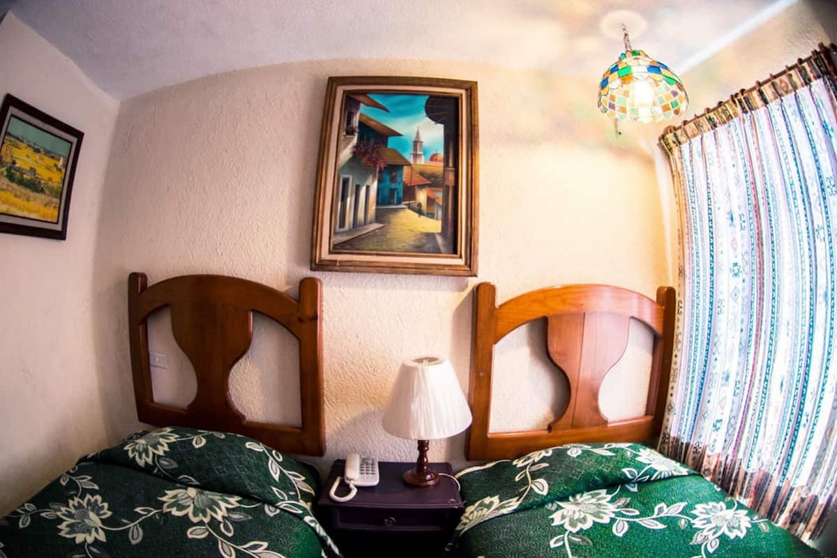 Twin Room, 2 Twin Beds, Non Smoking | WiFi (free), bed sheets