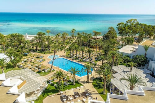 Indoor pool, 2 outdoor pools, pool umbrellas, sun loungers