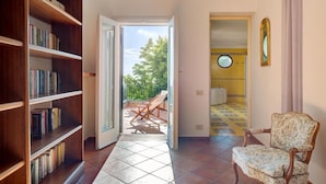 Suite, bakgårdsutsikt | Innvendig