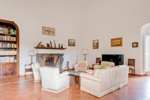 Smart TV de 40 pulgadas con canales digitales, una televisión