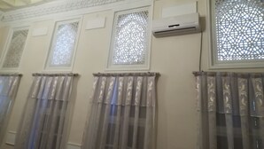 Basic Shared Dormitory, Mixed Dorm, Non Smoking | Desk, iron/ironing board (on request), rollaway beds (surcharge) - Umarxon Hostel (Bukhara)