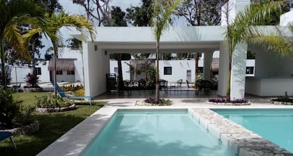 Violet House - Riviera Maya