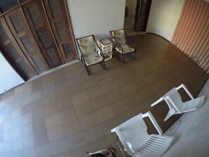 Royal Room, 1 Bedroom, Lanai, Garden Area | Hypo-allergenic bedding, memory-foam beds, individually decorated - Pousada Eduardo (Fortaleza)