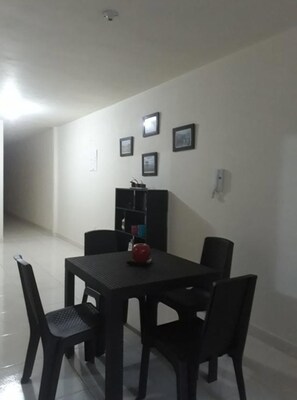 Flat-screen TV - Paraiso Travel (Jardin)