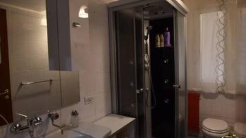 Free toiletries, hair dryer, bidet, towels