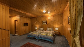 Desk, soundproofing, free WiFi, wheelchair access