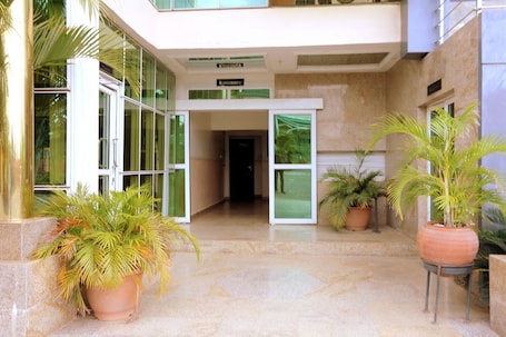Property entrance. Vagosh Hotel & Resorts