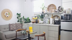 Unclassified image, 3 of 28, button - San Sebastian Bed & Breakfast (San Sebastian)