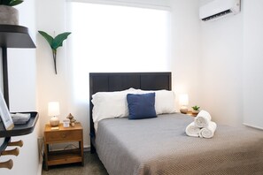 Blue & Yellow Family Package (2 rooms with 1 bathroom)