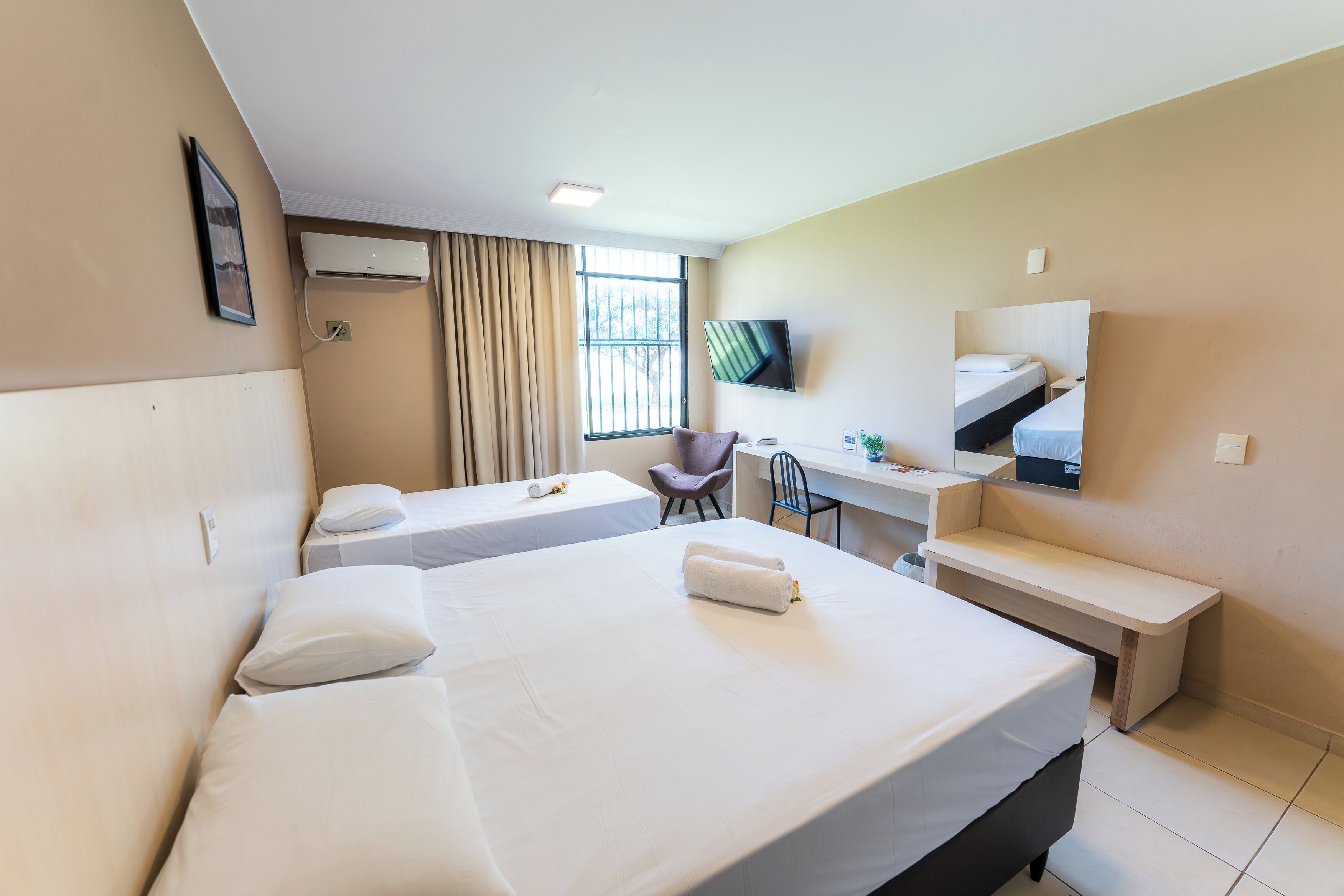 Foto - Hotel Diplomat by Bsb Inn