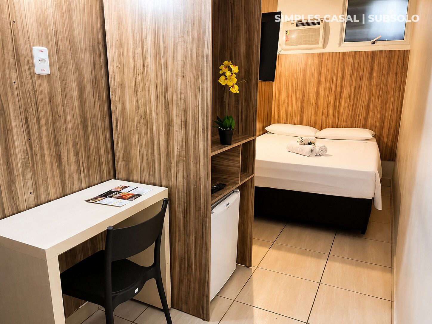 Minibar, in-room safe, desk, laptop workspace