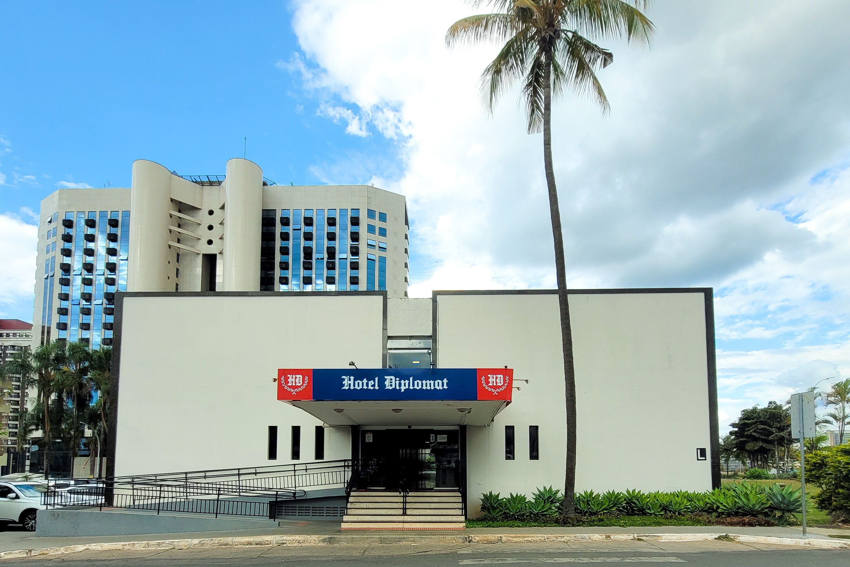 Foto - Hotel Diplomat by Bsb Inn