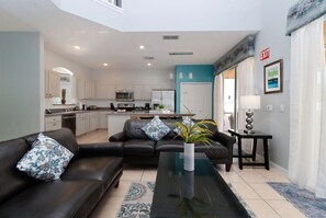 TV, video-game console, foosball - Tiger Lilly House 6 Bedroom (Kissimmee)