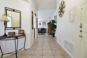 Entrada interior