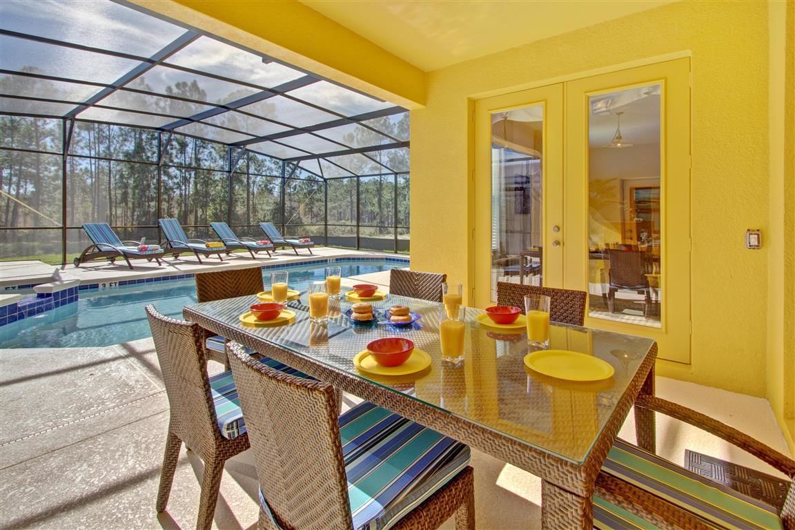 Family House | Dining
