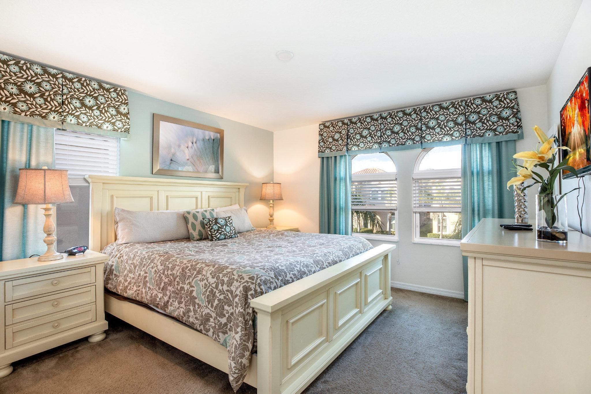 Casa família | 6 quartos, individualmente decorados, individualmente mobiliados