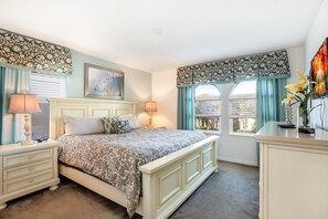 Family House | 6 bedrooms, individually decorated, individually furnished - Grande Villa 6 Bedroom (Davenport)