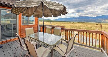 Buena Vista Retreat: 7 Acres & Panoramic Views