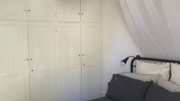 2 bedrooms, iron/ironing board, travel crib, free WiFi