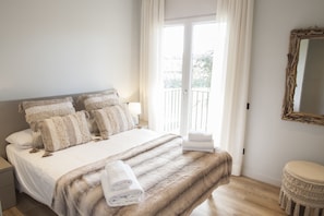 5 sovrum, strykjärn/strykbräda, resesäng och gratis wi-fi