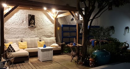 Luxurious Pink House | Terrace & Parking - 01 / Feb. 06 / Mar. 20% off
