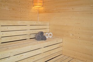 Sauna - historic country house near the lake at the national park near the ski area Hinterstoder (Ramsau)