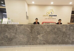 Reception - Pacific Express Hotel Chinatown (Kuala Lumpur)