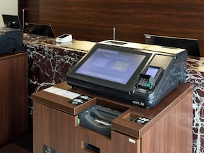 Kiosk voor inchecken/uitchecken