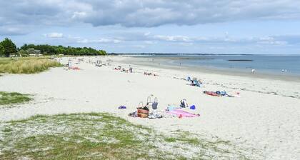 Beach House ! idyllic setting for your holidays