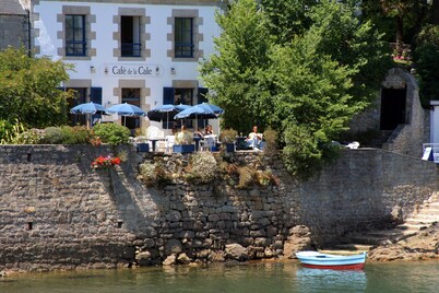 Beach House ! idyllic setting for your holidays