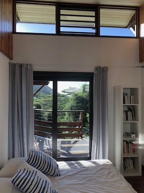 3 Schlafzimmer, Schreibtisch, Bügeleisen/Bügelbrett, WLAN