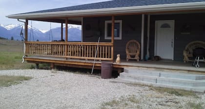 Outdoorsmans Paradise