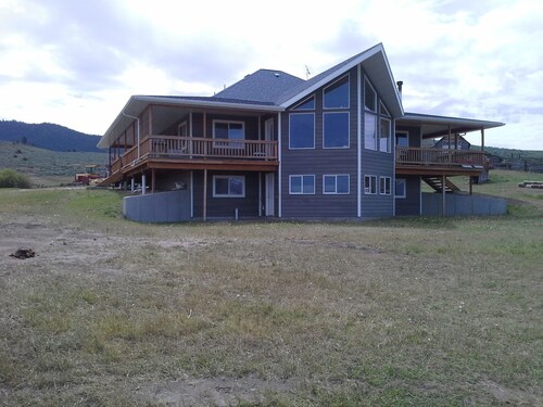 Outdoorsmans Paradise  
