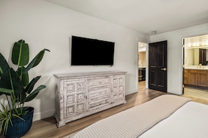 3 Schlafzimmer, Bügeleisen/Bügelbrett, Reisekinderbett, kostenloses WLAN