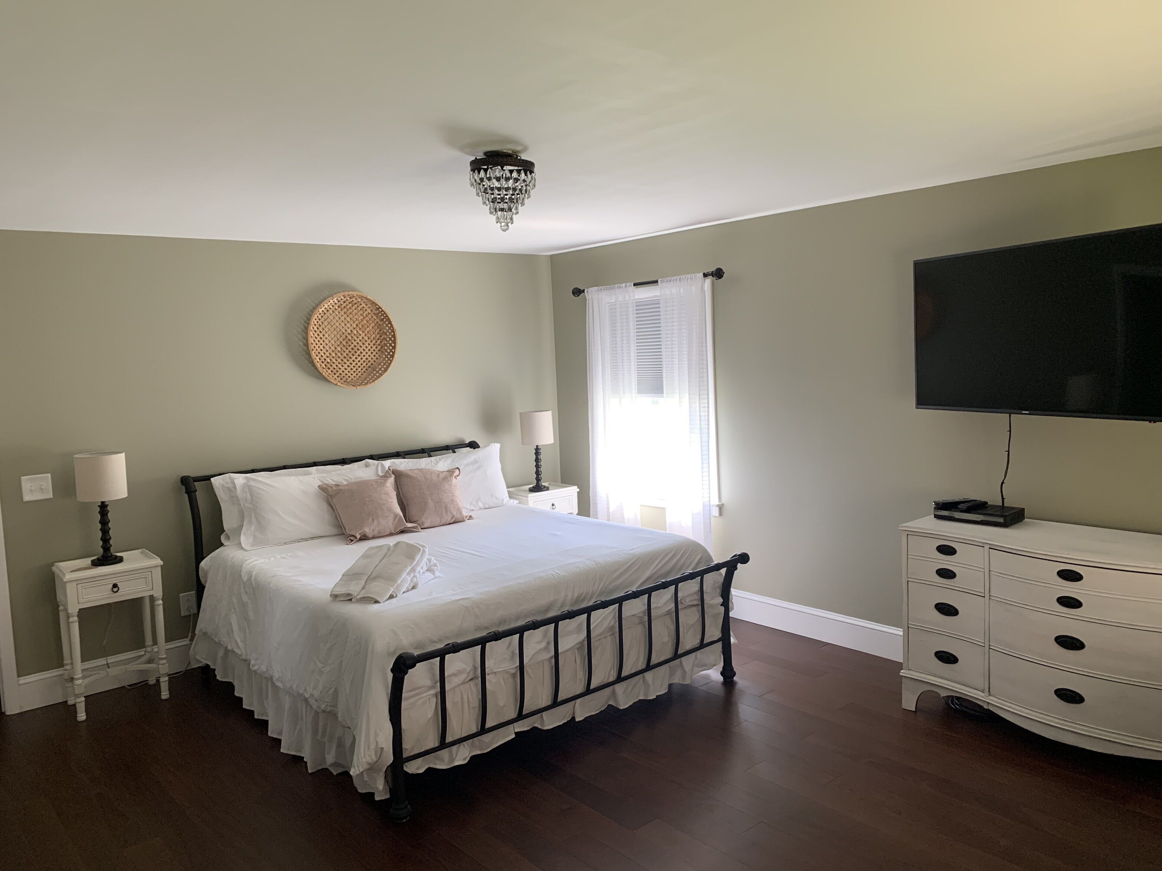 3 Schlafzimmer, Bügeleisen/Bügelbrett, Reisekinderbett, kostenloses WLAN