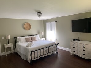 3 Schlafzimmer, Bügeleisen/Bügelbrett, Reisekinderbett, kostenloses WLAN