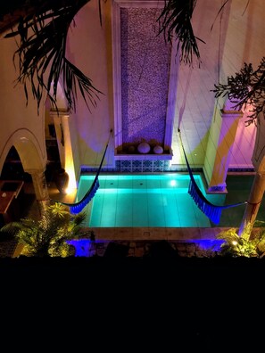 Pool - TRUE CLASSIC COLONIAL MASTERPIECE with huge rooftop patio. Walk to restaurants. (Centro)