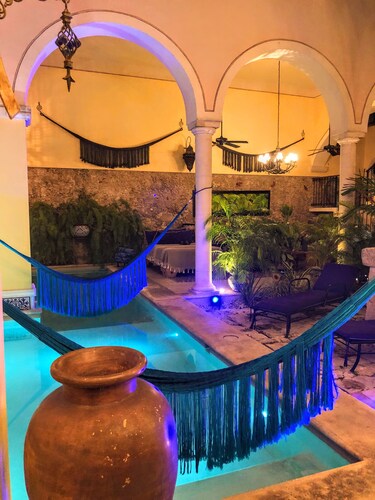 VILLA ROMANTICA. A TRUE COLONIAL MASTERPIECE.  NEAR TO RESTAURANTS AND MUSEUMS