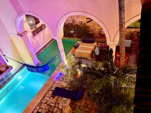 Pool - TRUE CLASSIC COLONIAL MASTERPIECE with huge rooftop patio. Walk to restaurants. (Centro)