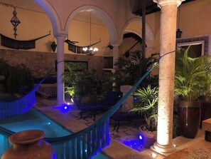 Pool - TRUE CLASSIC COLONIAL MASTERPIECE with huge rooftop patio. Walk to restaurants. (Centro)